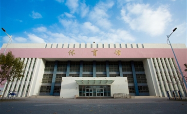 库尔勒-体育馆
